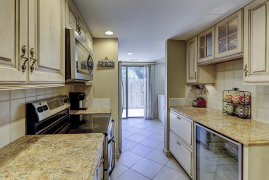 Lake House 178 Greens- Short Walk to the Pool and Beach!, , on Atlantic Ocean - Hilton Head Island in South Carolina - Lakehouse Vacation Rental - Lake Home for rent on LakeHouseVacations.com