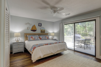 Lake House 301 Tennismaster - You are only a short walk away from sand in your toes!, , on Atlantic Ocean - Hilton Head Island in South Carolina - Lakehouse Vacation Rental - Lake Home for rent on LakeHouseVacations.com