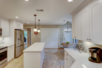 Lake House 4 Hollyberry - Dog Friendly. Great Community Amenities, , on Atlantic Ocean - Hilton Head Island in South Carolina - Lakehouse Vacation Rental - Lake Home for rent on LakeHouseVacations.com