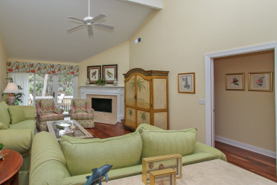 Lake House 6 Turtle Ln- Lagoon View & Fully Renovated! Steps to the Ocean & Beach Club, , on Atlantic Ocean - Hilton Head Island in South Carolina - Lakehouse Vacation Rental - Lake Home for rent on LakeHouseVacations.com