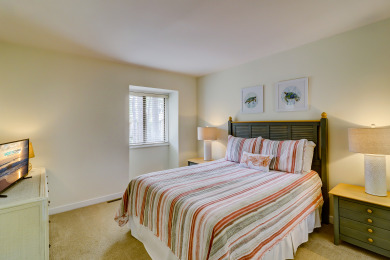 Lake House 1421 South Beach Villa is a beachy 4 bedroom, 3 bath townhome, , on Atlantic Ocean - Hilton Head Island in South Carolina - Lakehouse Vacation Rental - Lake Home for rent on LakeHouseVacations.com