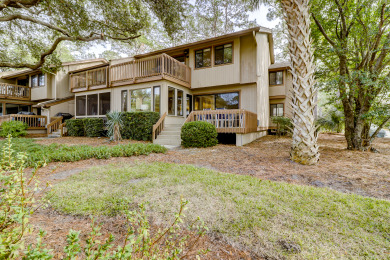 Lake House 1421 South Beach Villa is a beachy 4 bedroom, 3 bath townhome, , on Atlantic Ocean - Hilton Head Island in South Carolina - Lakehouse Vacation Rental - Lake Home for rent on LakeHouseVacations.com