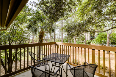 Lake House 1421 South Beach Villa is a beachy 4 bedroom, 3 bath townhome, , on Atlantic Ocean - Hilton Head Island in South Carolina - Lakehouse Vacation Rental - Lake Home for rent on LakeHouseVacations.com