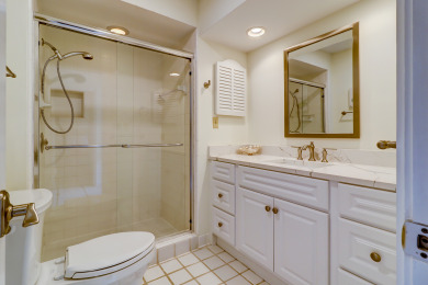 Lake House 1421 South Beach Villa is a beachy 4 bedroom, 3 bath townhome, , on Atlantic Ocean - Hilton Head Island in South Carolina - Lakehouse Vacation Rental - Lake Home for rent on LakeHouseVacations.com