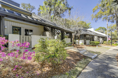 Lake House 1001 Tennismaster - 3 Bedrooms and a screened in porch to enjoy all season!, , on Atlantic Ocean - Hilton Head Island in South Carolina - Lakehouse Vacation Rental - Lake Home for rent on LakeHouseVacations.com