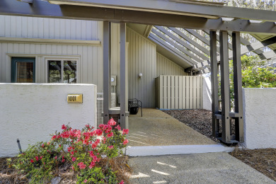 Lake House 1001 Tennismaster - 3 Bedrooms and a screened in porch to enjoy all season!, , on Atlantic Ocean - Hilton Head Island in South Carolina - Lakehouse Vacation Rental - Lake Home for rent on LakeHouseVacations.com