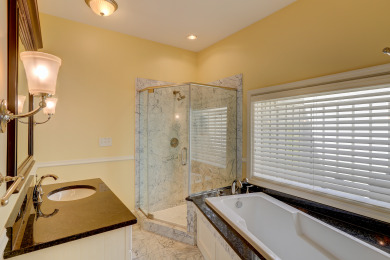 Lake House 71 Gloucester-30 ft x 19 ft Pool & Golf Views. Ride your bike to the Beach, , on Atlantic Ocean - Hilton Head Island in South Carolina - Lakehouse Vacation Rental - Lake Home for rent on LakeHouseVacations.com