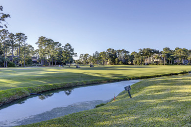 Lake House 181 Twin Oaks -Overlooks the 10th fairway of the Harbour Town Golf Course, , on Atlantic Ocean - Hilton Head Island in South Carolina - Lakehouse Vacation Rental - Lake Home for rent on LakeHouseVacations.com