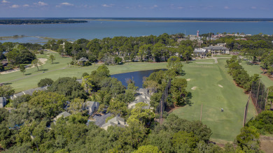 Lake House 181 Twin Oaks -Overlooks the 10th fairway of the Harbour Town Golf Course, , on Atlantic Ocean - Hilton Head Island in South Carolina - Lakehouse Vacation Rental - Lake Home for rent on LakeHouseVacations.com