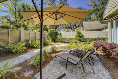 Lake House 29 Stoney Creek - Harbour Town is just a quick walk away - Dog Friendly, , on Atlantic Ocean - Hilton Head Island in South Carolina - Lakehouse Vacation Rental - Lake Home for rent on LakeHouseVacations.com