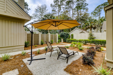 Lake House 29 Stoney Creek - Harbour Town is just a quick walk away - Dog Friendly, , on Atlantic Ocean - Hilton Head Island in South Carolina - Lakehouse Vacation Rental - Lake Home for rent on LakeHouseVacations.com