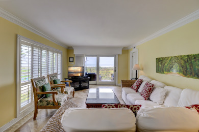 Lake House 206 Shorewood - Direct Oceanfront & Beautiful Oceanfront Community Pool, , on Atlantic Ocean - Hilton Head Island in South Carolina - Lakehouse Vacation Rental - Lake Home for rent on LakeHouseVacations.com