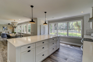 Lake House 163 N. Sea Pines Dr- .8 miles to the beach, 4 minutes by bike or 15 min walk., , on Atlantic Ocean - Hilton Head Island in South Carolina - Lakehouse Vacation Rental - Lake Home for rent on LakeHouseVacations.com