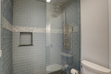 Lake House 163 N. Sea Pines Dr- .8 miles to the beach, 4 minutes by bike or 15 min walk., , on Atlantic Ocean - Hilton Head Island in South Carolina - Lakehouse Vacation Rental - Lake Home for rent on LakeHouseVacations.com