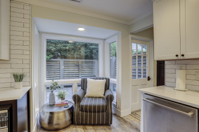 Lake House 163 N. Sea Pines Dr- .8 miles to the beach, 4 minutes by bike or 15 min walk., , on Atlantic Ocean - Hilton Head Island in South Carolina - Lakehouse Vacation Rental - Lake Home for rent on LakeHouseVacations.com