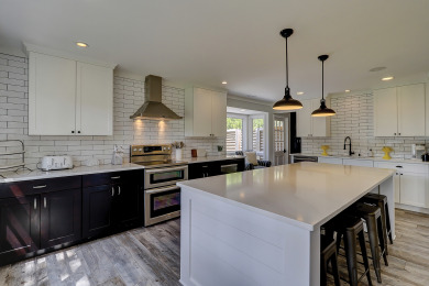 Lake House 163 N. Sea Pines Dr- .8 miles to the beach, 4 minutes by bike or 15 min walk., , on Atlantic Ocean - Hilton Head Island in South Carolina - Lakehouse Vacation Rental - Lake Home for rent on LakeHouseVacations.com