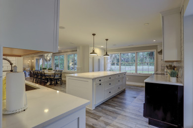 Lake House 163 N. Sea Pines Dr- .8 miles to the beach, 4 minutes by bike or 15 min walk., , on Atlantic Ocean - Hilton Head Island in South Carolina - Lakehouse Vacation Rental - Lake Home for rent on LakeHouseVacations.com
