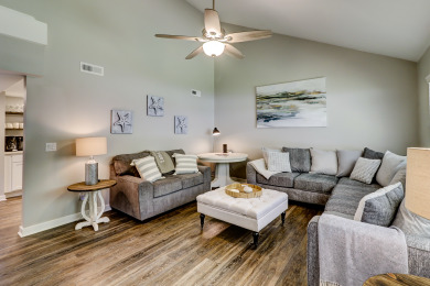 Lake House 1 West Garrison- 3 Bedroom Home in Sea Pines and Only12 mile to the Beach! , , on Atlantic Ocean - Hilton Head Island in South Carolina - Lakehouse Vacation Rental - Lake Home for rent on LakeHouseVacations.com