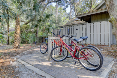 Lake House 10 Baynard Cove-5 Minute walk to the beach with Private Pool & Spa, , on Atlantic Ocean - Hilton Head Island in South Carolina - Lakehouse Vacation Rental - Lake Home for rent on LakeHouseVacations.com