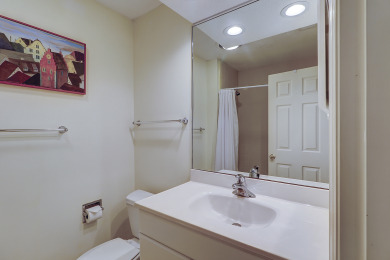 Lake House 67 Mooring Buoy- Pet Friendly & and only a Quick 3-Minute Walk to the Beach, , on Atlantic Ocean - Hilton Head Island in South Carolina - Lakehouse Vacation Rental - Lake Home for rent on LakeHouseVacations.com