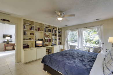 Lake House 67 Mooring Buoy- Pet Friendly & and only a Quick 3-Minute Walk to the Beach, , on Atlantic Ocean - Hilton Head Island in South Carolina - Lakehouse Vacation Rental - Lake Home for rent on LakeHouseVacations.com