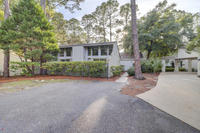 Lake House 3 Scaup-Fido Friendly, 202 Yard walk to the Beach, Private HEATED Pool & Spa., , on Atlantic Ocean - Hilton Head Island in South Carolina - Lakehouse Vacation Rental - Lake Home for rent on LakeHouseVacations.com