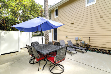 Lake House 6 Cassina-Dog-Friendly, 3rd Row Ocean, PoolSpa & Steps to the Beach. , , on Atlantic Ocean - Hilton Head Island in South Carolina - Lakehouse Vacation Rental - Lake Home for rent on LakeHouseVacations.com