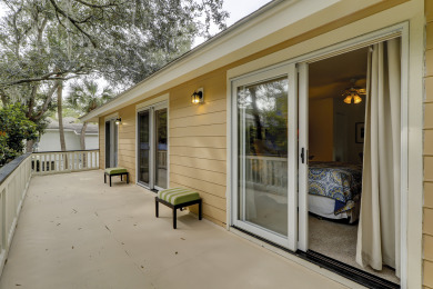 Lake House 6 Cassina-Dog-Friendly, 3rd Row Ocean, PoolSpa & Steps to the Beach. , , on Atlantic Ocean - Hilton Head Island in South Carolina - Lakehouse Vacation Rental - Lake Home for rent on LakeHouseVacations.com
