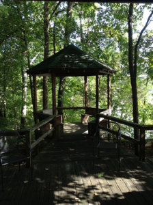 Lake House Kentucky Lake Front Log Cabin Rentals - Barren River , , on Barren River Lake in Kentucky - Lakehouse Vacation Rental - Lake Home for rent on LakeHouseVacations.com