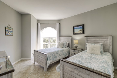 Lake House 505 Barrington Arms - Stunning 3-bedroom 3 bath oceanfront villa, , on Atlantic Ocean - Hilton Head Island in South Carolina - Lakehouse Vacation Rental - Lake Home for rent on LakeHouseVacations.com