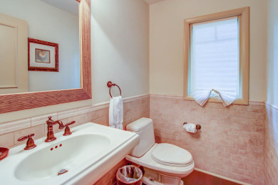 Lake House 77 Plantation Dr - Walk to Harbour Town or Bike ride to Beach., , on Atlantic Ocean - Hilton Head Island in South Carolina - Lakehouse Vacation Rental - Lake Home for rent on LakeHouseVacations.com