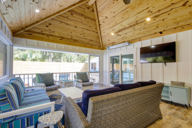 Lake House 17 Mallard- 5 Bedroom Home in North Forest Beach!, , on Atlantic Ocean - Hilton Head Island in South Carolina - Lakehouse Vacation Rental - Lake Home for rent on LakeHouseVacations.com