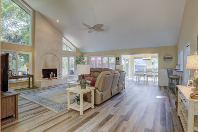 Lake House 6 Dinghy-Dog-Friendly, 2nd Row (25 yards) Ocean w Private Pool. 