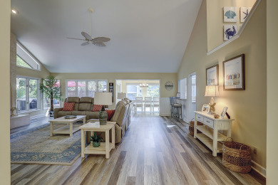 Lake House 6 Dinghy-Dog-Friendly, 2nd Row (25 yards) Ocean w Private Pool. 