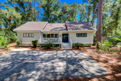 Lake House 44 Mooring Buoy- 3rd Row (176 yard walk) to Ocean, Fido Friendly & Large Pool, , on Atlantic Ocean - Hilton Head Island in South Carolina - Lakehouse Vacation Rental - Lake Home for rent on LakeHouseVacations.com