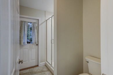 Lake House 7 Bald Eagle-3 Row Ocean (75 yards) to the Beach & 40 ft x 10 ft Pool, , on Atlantic Ocean - Hilton Head Island in South Carolina - Lakehouse Vacation Rental - Lake Home for rent on LakeHouseVacations.com
