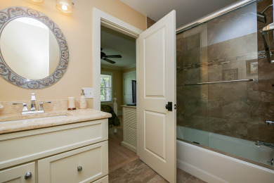 Lake House 231 Beachside Homes-3 min walk to the beach (352 yards) or South Beach Marina, , on Atlantic Ocean - Hilton Head Island in South Carolina - Lakehouse Vacation Rental - Lake Home for rent on LakeHouseVacations.com