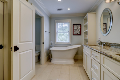 Lake House 231 Beachside Homes-3 min walk to the beach (352 yards) or South Beach Marina, , on Atlantic Ocean - Hilton Head Island in South Carolina - Lakehouse Vacation Rental - Lake Home for rent on LakeHouseVacations.com