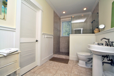 Lake House 104 Oceanwood - Beautiful Oceanfront 4 Bedroom home w Hot Tub, , on Atlantic Ocean - Hilton Head Island in South Carolina - Lakehouse Vacation Rental - Lake Home for rent on LakeHouseVacations.com