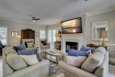 Lake House 19 Mallard-4-Minute Walk to the Beach, Pool & Spa, 6 Bedrooms, Sleeps 14, , on Atlantic Ocean - Hilton Head Island in South Carolina - Lakehouse Vacation Rental - Lake Home for rent on LakeHouseVacations.com
