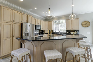 Lake House 27 Mallard - Spring and Summer Specials - Only 87 Yards to the Beach!, , on Atlantic Ocean - Hilton Head Island in South Carolina - Lakehouse Vacation Rental - Lake Home for rent on LakeHouseVacations.com
