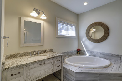 Lake House 40 N. Forest Beach-New Owners & Vrbo listing - 176 Yard walk to the beach., , on Atlantic Ocean - Hilton Head Island in South Carolina - Lakehouse Vacation Rental - Lake Home for rent on LakeHouseVacations.com
