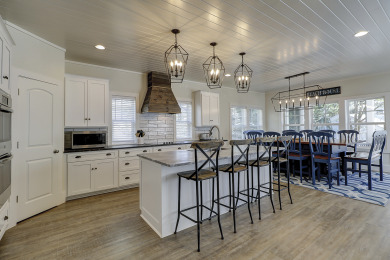 Lake House 40 N. Forest Beach-New Owners & Vrbo listing - 176 Yard walk to the beach., , on Atlantic Ocean - Hilton Head Island in South Carolina - Lakehouse Vacation Rental - Lake Home for rent on LakeHouseVacations.com