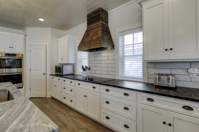 Lake House 40 N. Forest Beach-New Owners & Vrbo listing - 176 Yard walk to the beach., , on Atlantic Ocean - Hilton Head Island in South Carolina - Lakehouse Vacation Rental - Lake Home for rent on LakeHouseVacations.com