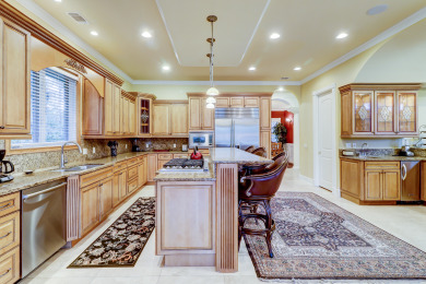 Lake House 4 Beach Lagoon Rd - GORGEOUS 6 bedroom home in Sea Pines & Private Pool, , on Atlantic Ocean - Hilton Head Island in South Carolina - Lakehouse Vacation Rental - Lake Home for rent on LakeHouseVacations.com
