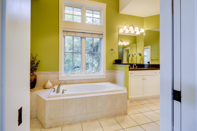 Lake House 205 Jacana-