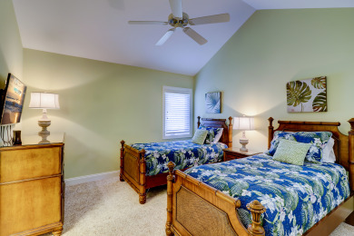 Lake House 2 Quail-Bring Fido to the Beach, 5th row(35 yards)ocean, Elevator, Pool & Spa, , on Atlantic Ocean - Hilton Head Island in South Carolina - Lakehouse Vacation Rental - Lake Home for rent on LakeHouseVacations.com