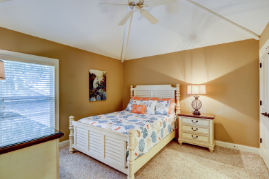 Lake House 2 Quail-Bring Fido to the Beach, 5th row(35 yards)ocean, Elevator, Pool & Spa, , on Atlantic Ocean - Hilton Head Island in South Carolina - Lakehouse Vacation Rental - Lake Home for rent on LakeHouseVacations.com