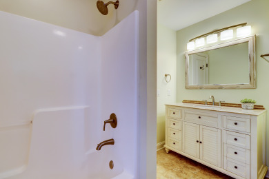 Lake House 2 Quail-Bring Fido to the Beach, 5th row(35 yards)ocean, Elevator, Pool & Spa, , on Atlantic Ocean - Hilton Head Island in South Carolina - Lakehouse Vacation Rental - Lake Home for rent on LakeHouseVacations.com