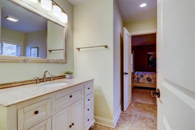 Lake House 2 Quail-Bring Fido to the Beach, 5th row(35 yards)ocean, Elevator, Pool & Spa, , on Atlantic Ocean - Hilton Head Island in South Carolina - Lakehouse Vacation Rental - Lake Home for rent on LakeHouseVacations.com
